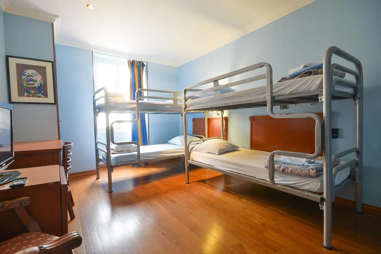 Baccarat Hostel Nizza